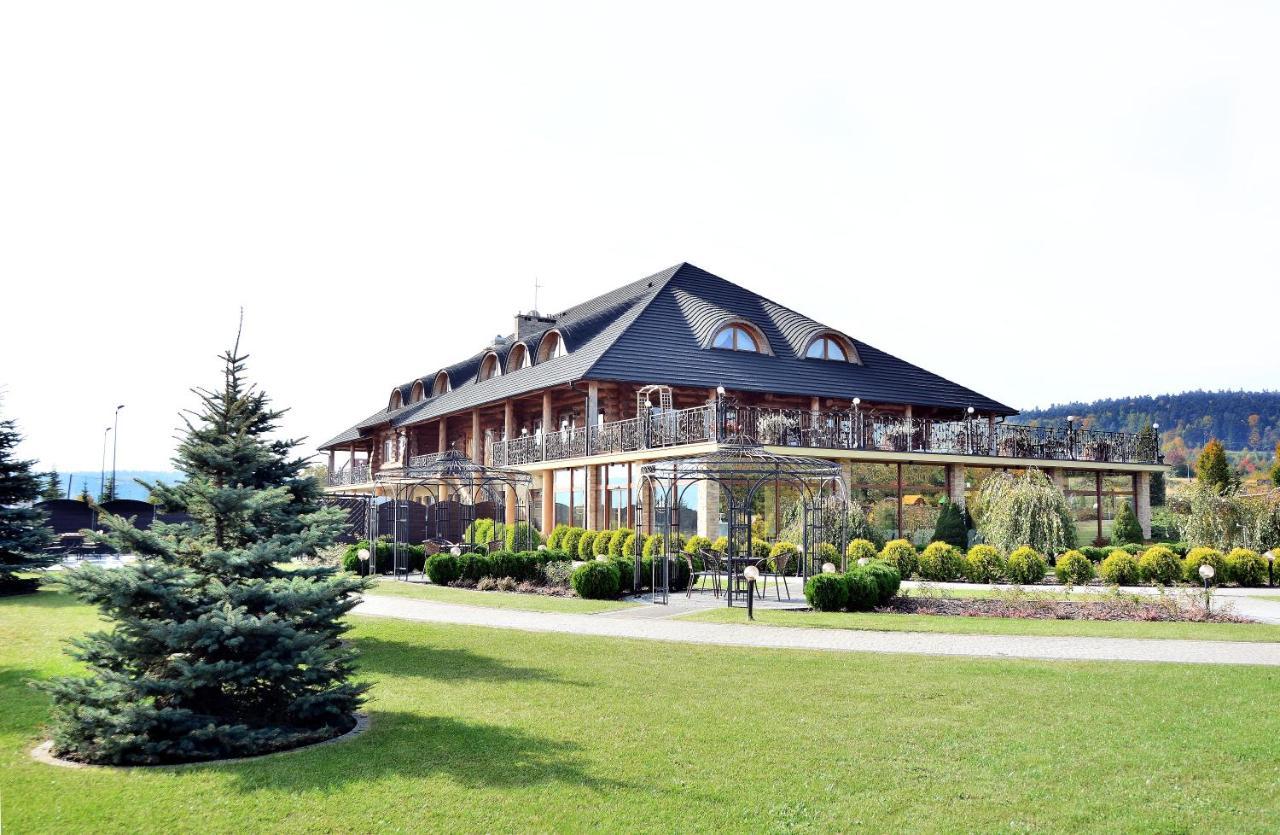 Hotel Swietokrzyski Dwor Nowa Słupia Kültér fotó